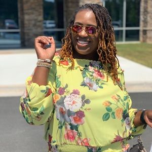 Meet your Posher, Stacy